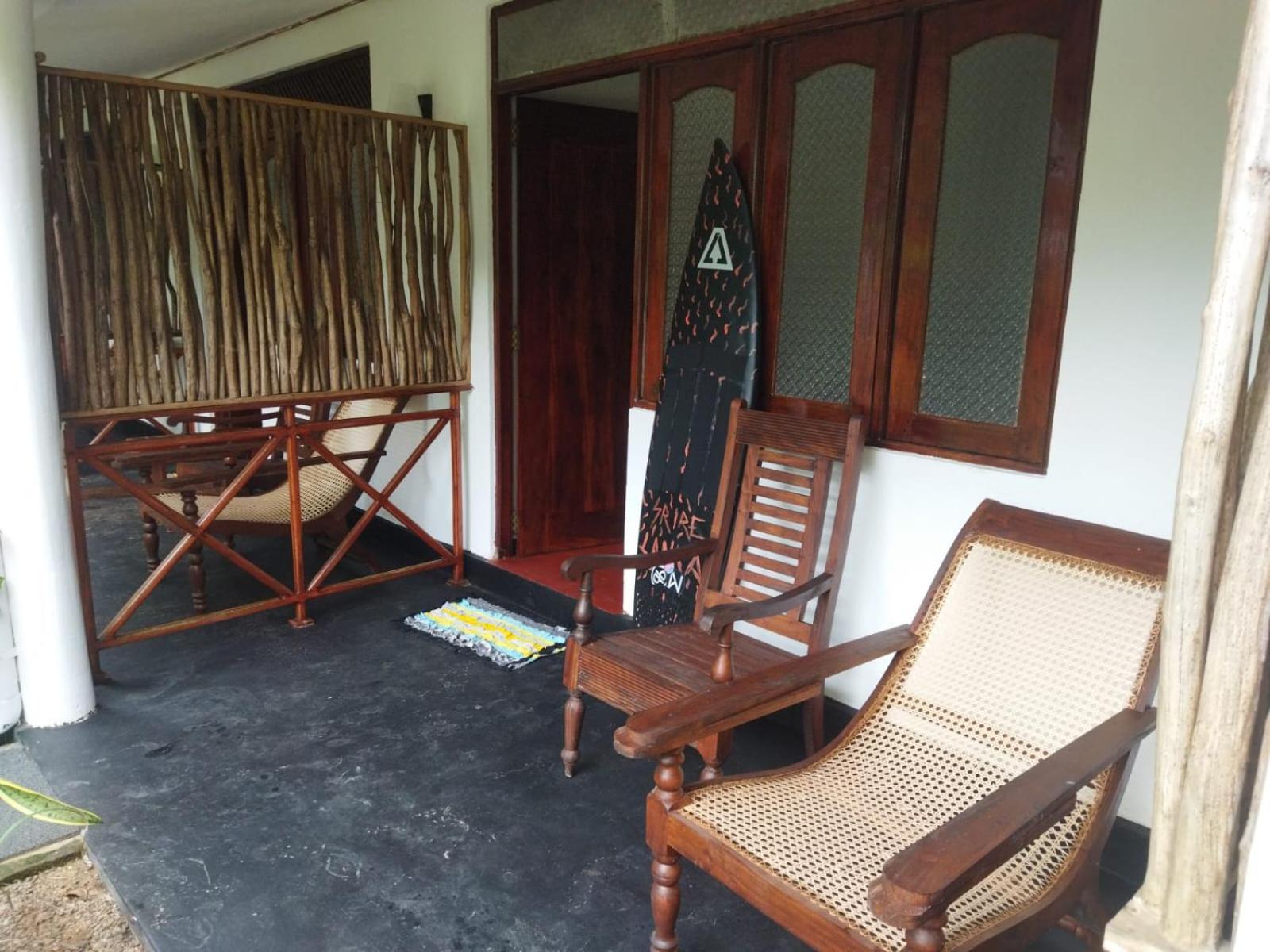 Lion Paradise Surf Beach Матара Экстерьер фото